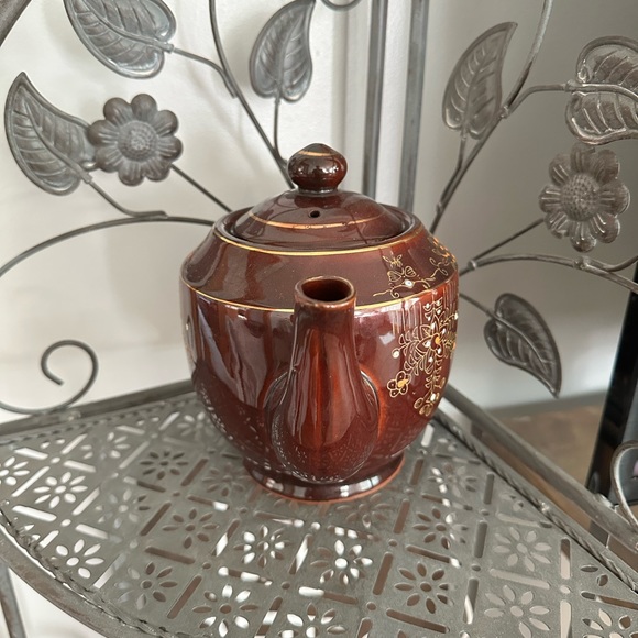 Vintage Japanese Hand Painted Tea Pot - Picture 2 of 4